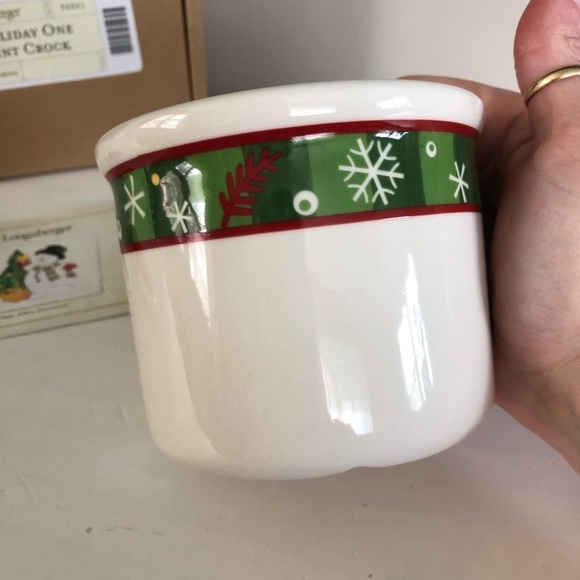 NWT Longaberger Pottery Holiday pint crock with lid - Picture 4 of 8